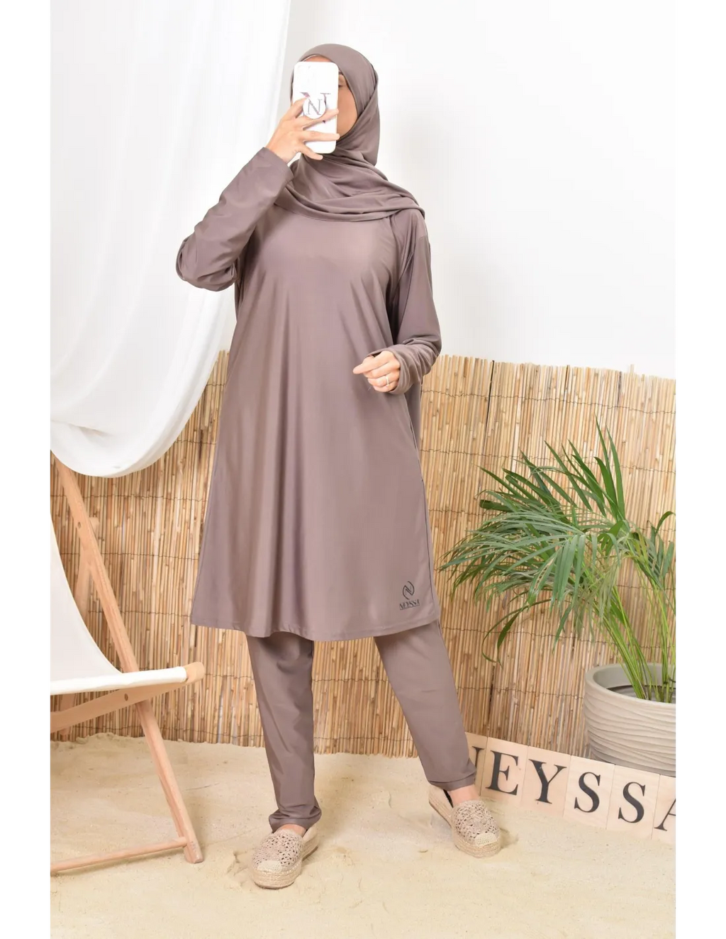 Burkini long hijab à enfiler TWIL Taupe Foncé - Image 2