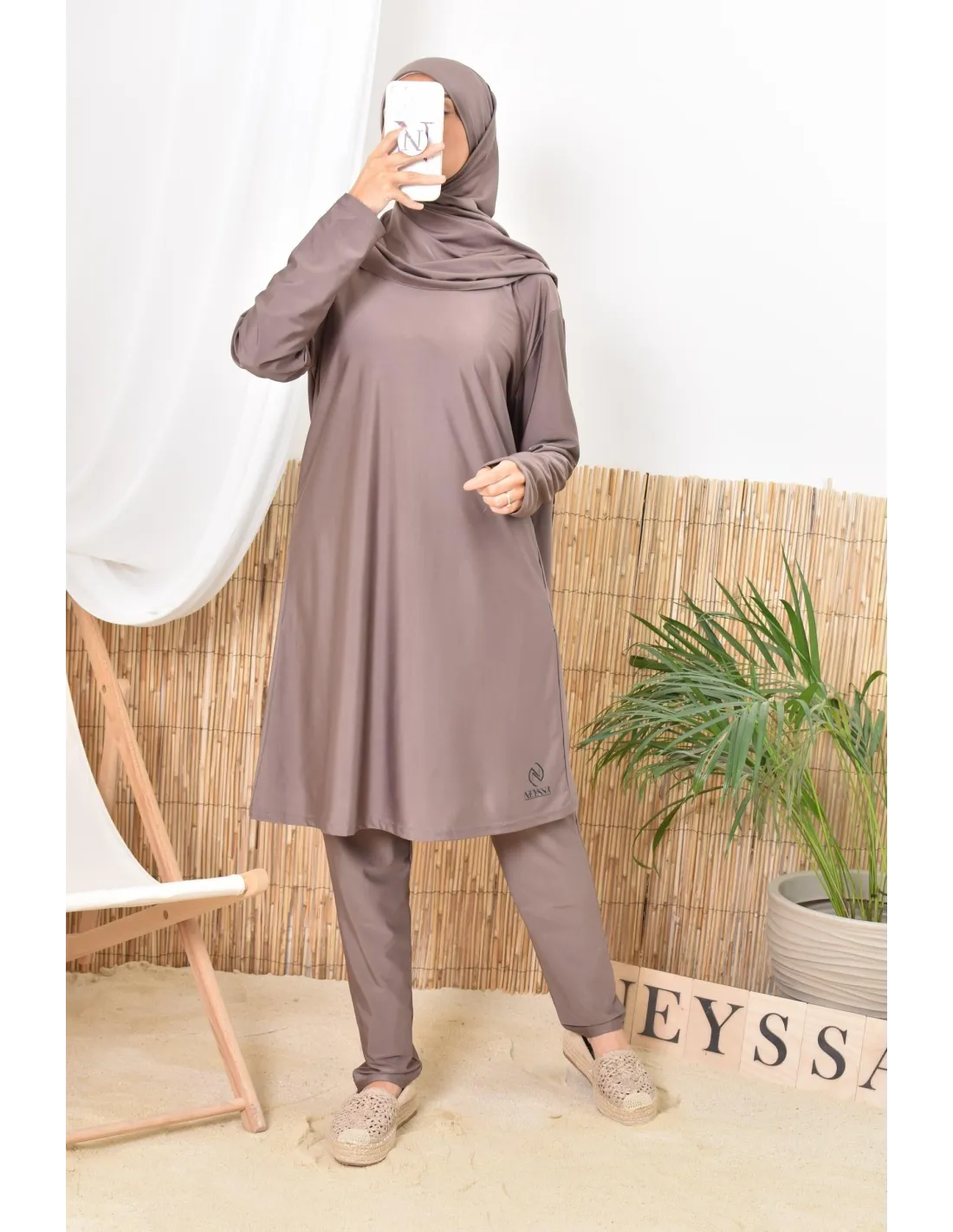 Burkini long hijab à enfiler TWIL Taupe Foncé - Image 2