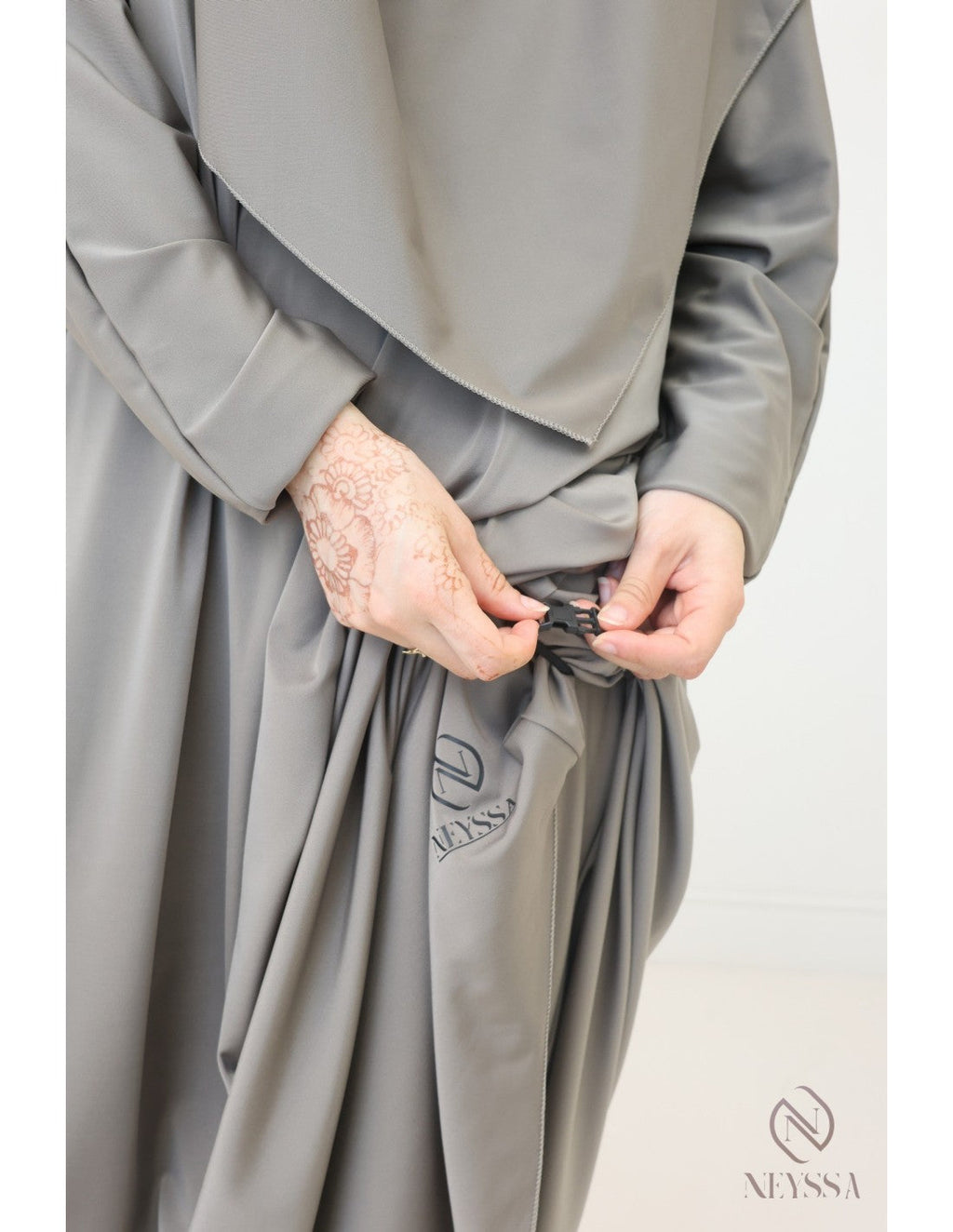 Jilbab de bain Neyssa Taupe V2 - Image 11