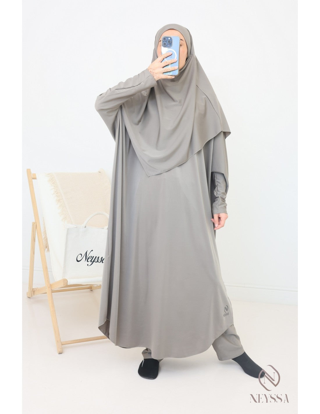 Jilbab de bain Neyssa Taupe V2 - Image 4